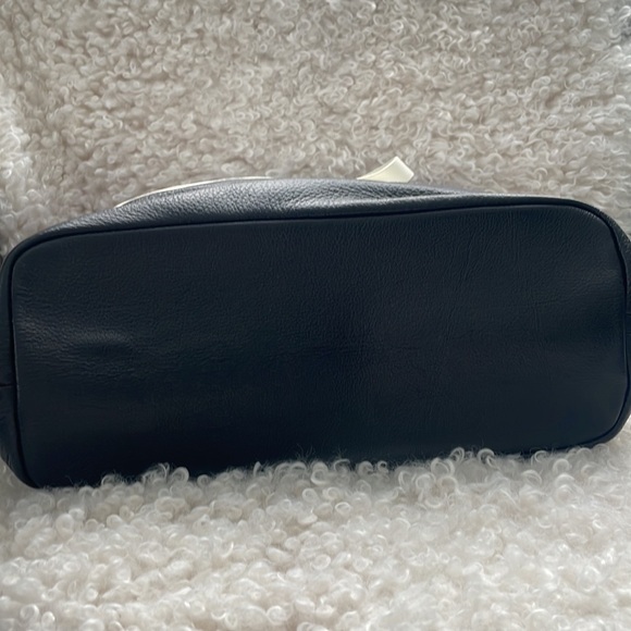 NWT Edina Ronay Leather Shoulder Bag - Picture 5 of 10